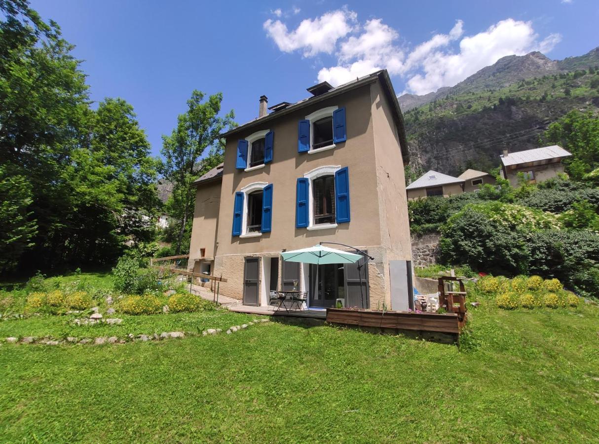 The Old School House, Les Ougiers Apartment Venosc Exterior photo